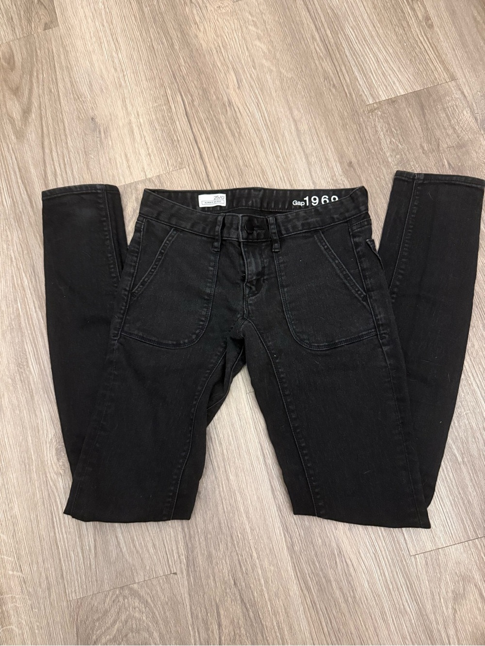 Women's Distressed Black Always Skinny Jeans - 25/0 30 inch inseam